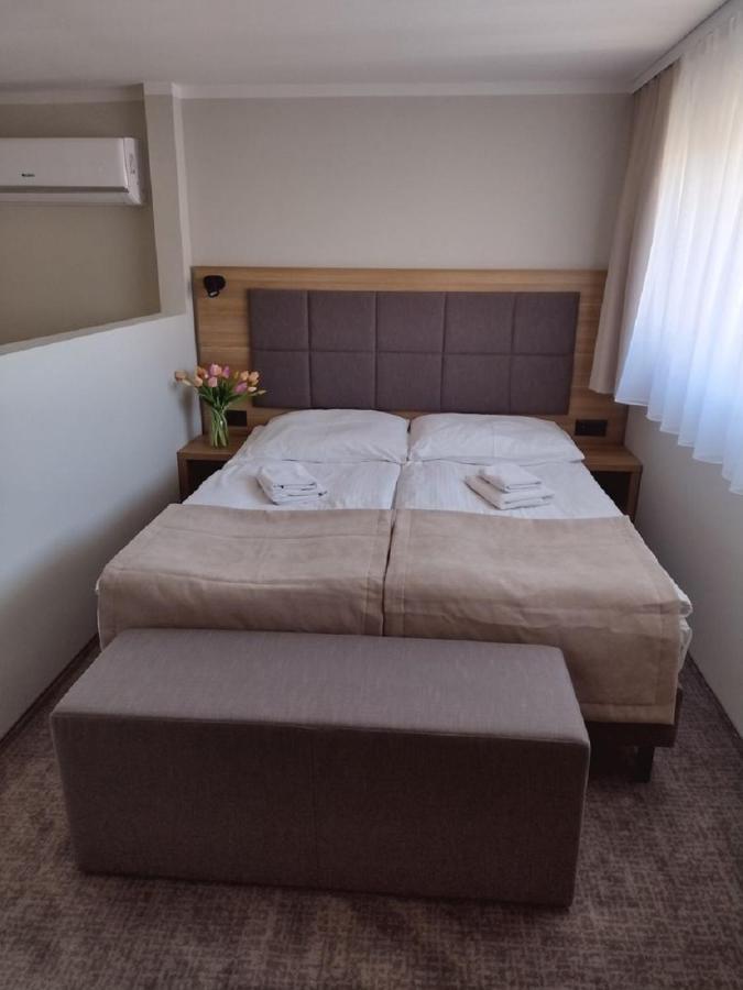 Hotel ***Nat Sarbinowo Ngoại thất bức ảnh
